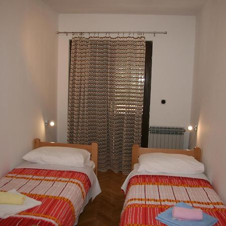 Apartments Karabaic Krk Krk Town Rum bild